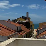 Ocean Breeze Guesthouse Apartmán Nazaré